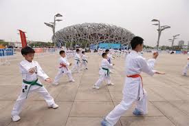 FIFA2026官方网站入口 乒乓球台内急球怎样接